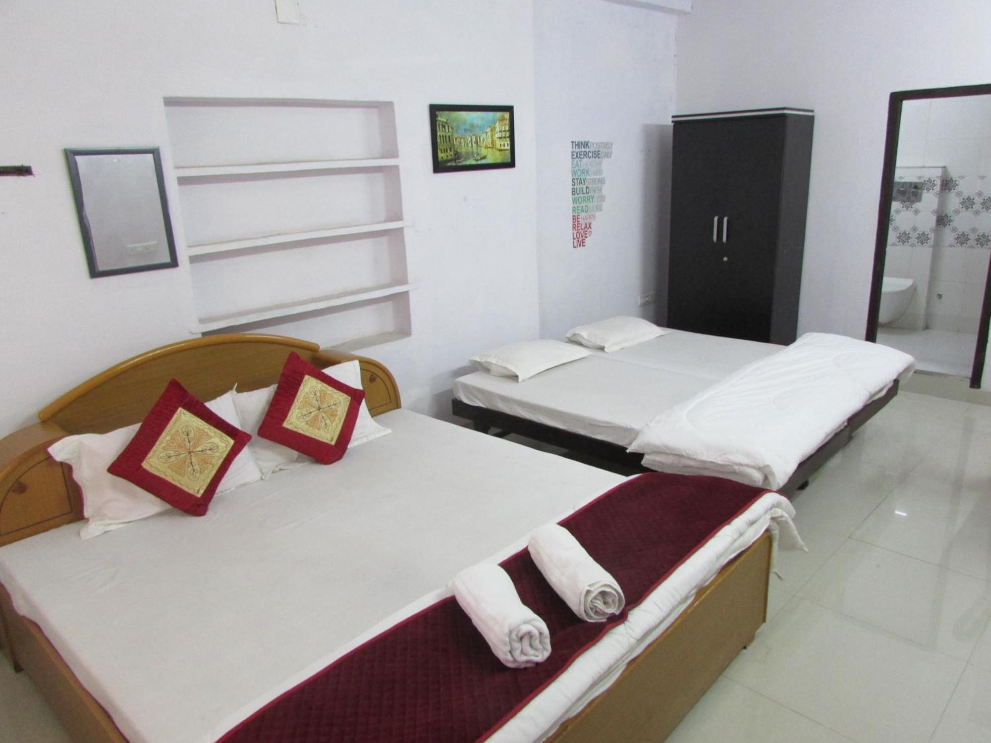 Ashish Guest House, Goverdhan Vilas Udaipur Exterior foto